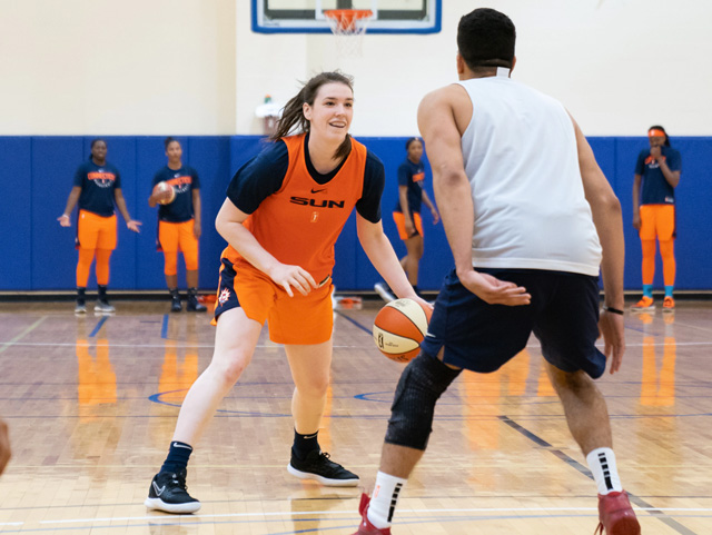 Bridget Carleton WNBA