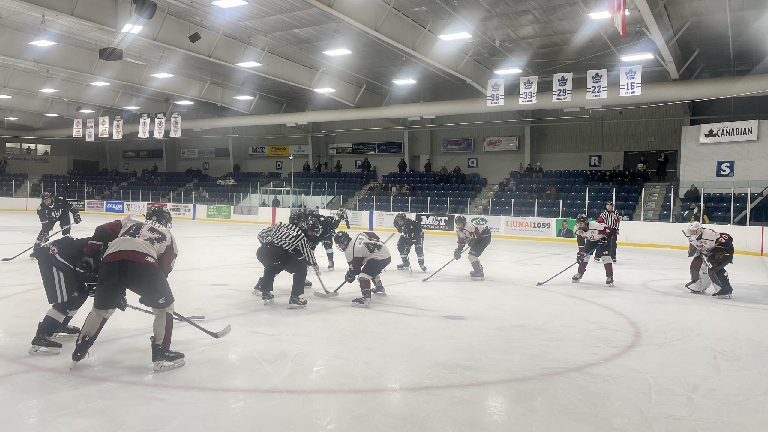Maroons edge Nationals 6-5