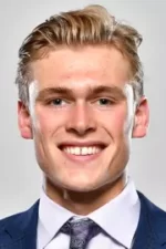 Vanroboys signs with AHL club for next season