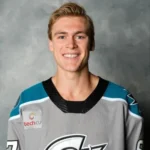 Vanroboys signs with AHL club